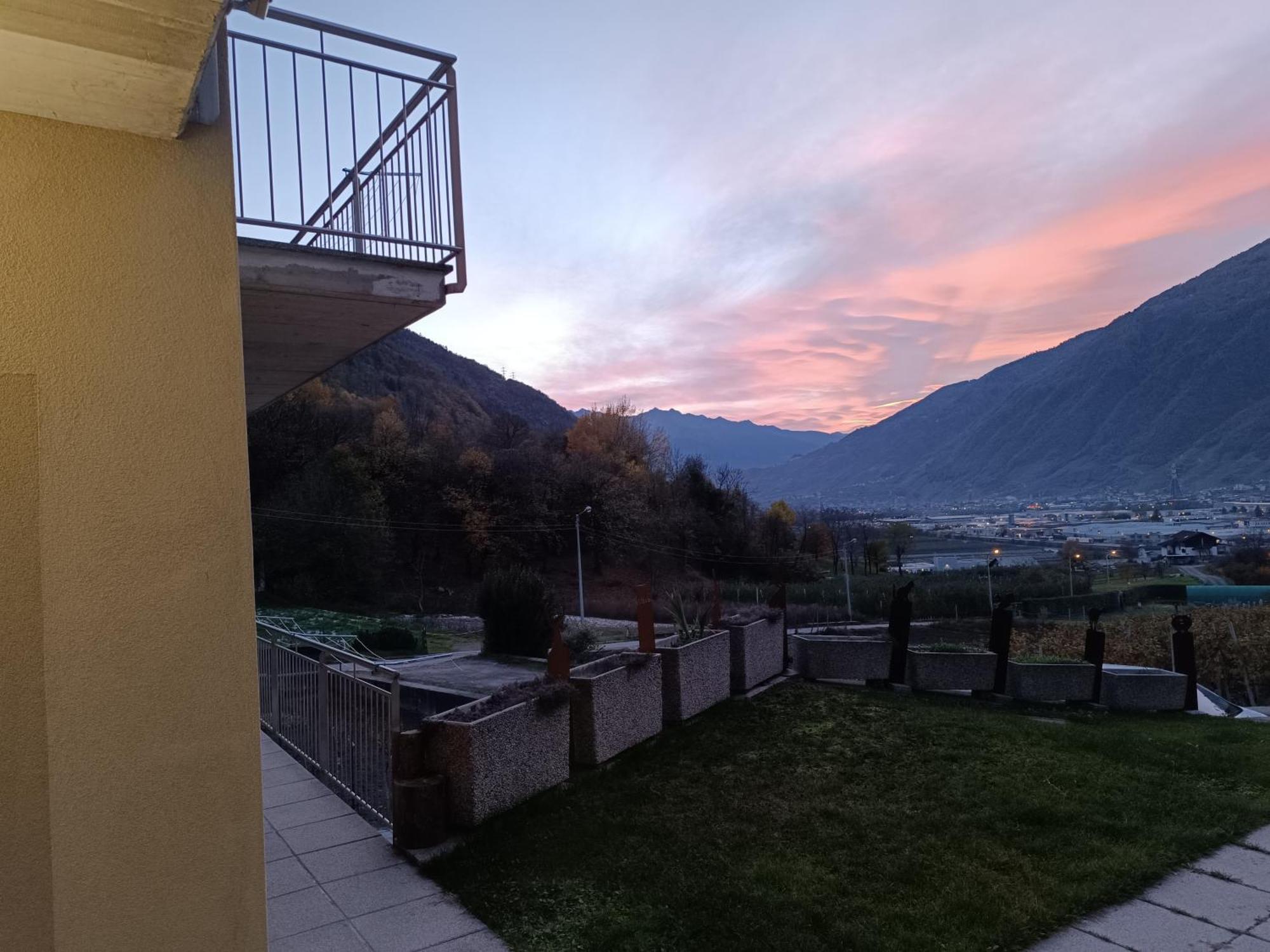 Pisolo Selvaggio Lägenhet Tirano Rum bild